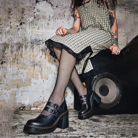 NEW Dr. Martens Platform Heel Mary Jane - Picture 11 of 13